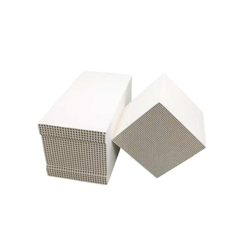 Cordierite-Mullite Ceramic Honeycomb for High-Temp Emission Control - Image 4
